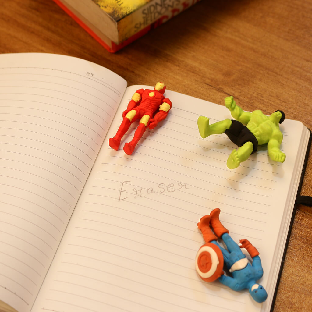 Avengers 3D Eraser Set